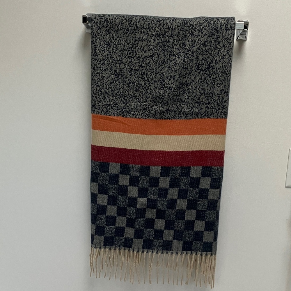 Multicolor Checkered Fringe Scarf